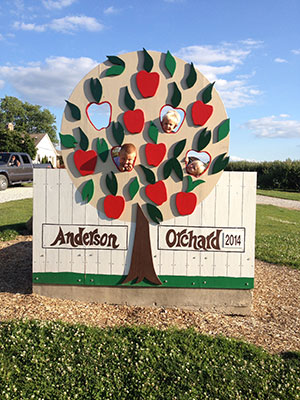 Sign at Anderson Orchard in Mooresville, Indiana