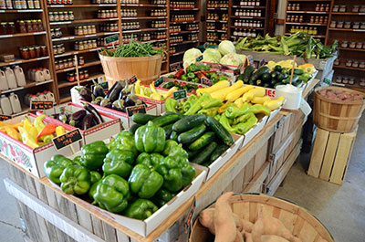 Picture of fresh fruits & vegetables at Anderson Orchard in Mooresville, Indiana